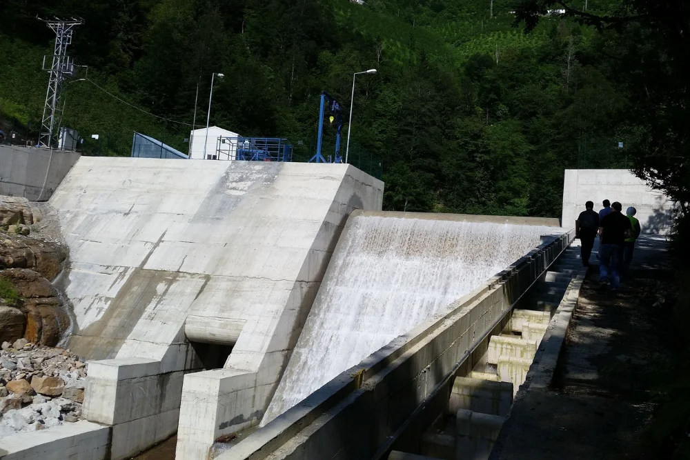 Üçgen 2 HES (Banka Müşavirliği)