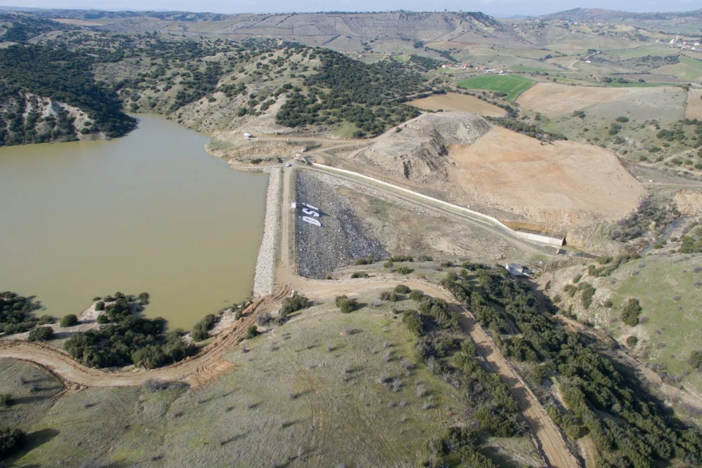 Uşak Merkez Alanyurt Barajı